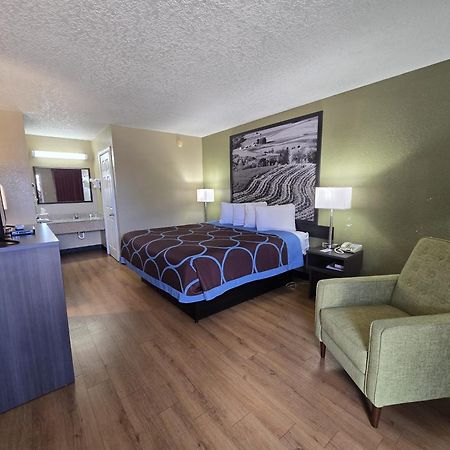 Super 8 By Wyndham Arkadelphia Caddo Valley Area Bagian luar foto
