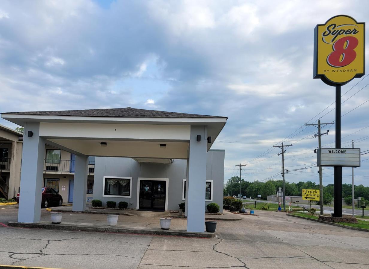 Super 8 By Wyndham Arkadelphia Caddo Valley Area Bagian luar foto