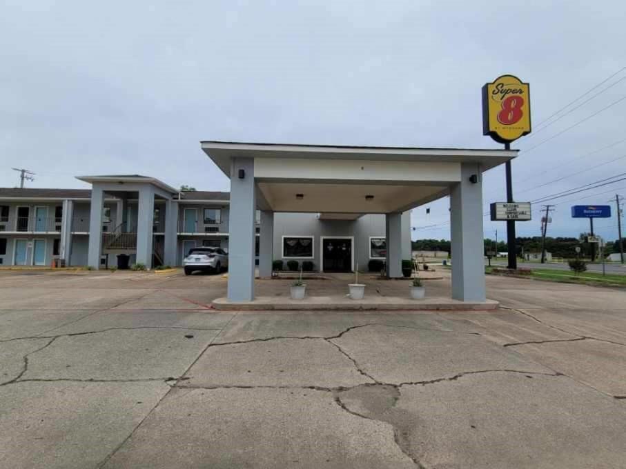 Super 8 By Wyndham Arkadelphia Caddo Valley Area Bagian luar foto